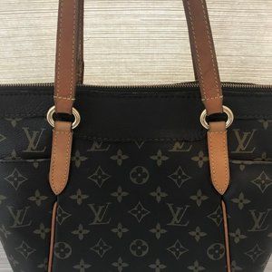 LOUIS VUITTON MONOGRAM CANVAS TOTALLY MM Great Buy!